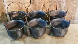 Set Of 6 Vintage Cast Iron Bean Pot Kettle Cauldron 3 Legs Antique Handle 3 " Dia