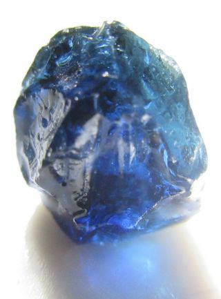 6.  10 Crt Sapphire Blue Tourmaline Facet Rough f19 4