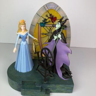 Walt Disney Aurora And Maleficent Figural Scene Sleeping Beauty Display Figurine