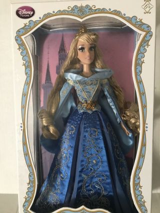 Disney Store Sleeping Beauty Limited Edition Aurora Blue Dress 17 " Doll Le