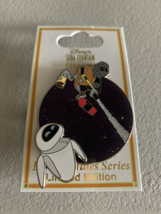 Disney Dsf Beloved Tales Series Wall - E & Eve Pin Le 300 Rare Htf
