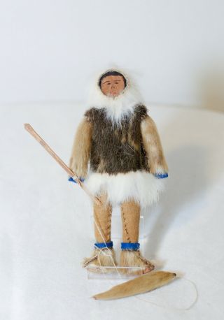 Vintage Eskimo Doll Handmade Carved Wood Face Fur Clothes Hunting 8 