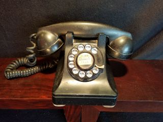 Vintage Western Electric Bell System Rotary Telephone