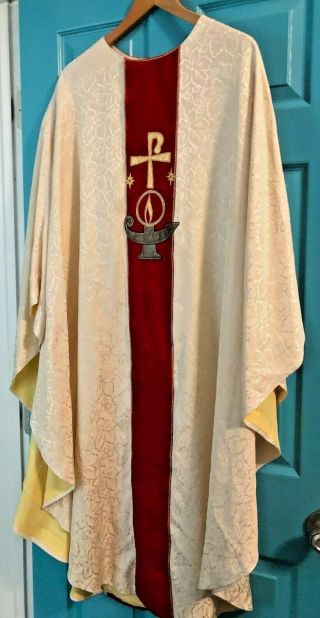 Gorgeous Rare Vintage Catholic Priests Ivory Silk Chasuble By Maryknoll Sisters