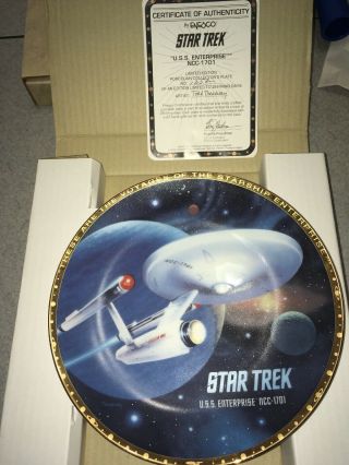 Vtg 1994 Star Trek Uss Enterprise Ncc - 1701 - D Todd Treadway Plate Enesco