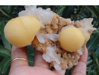 thomsonite balls on heulandite stilbite Crystals & MINERALS SPECIMEN G - 1 2