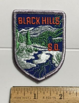 South Dakota Black Hills Sd River Mountains Souvenir Embroidered Patch Badge