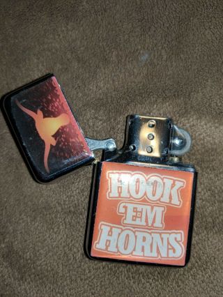 Ncaa University Of Texas Ut Longhorns Flip Top Style Lighter - Hook Em Horns Emble