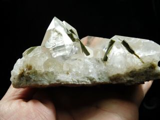 A Big Quartz Crystal Cluster With GREEN Epidote Crystals From Brazil 517gr e 3