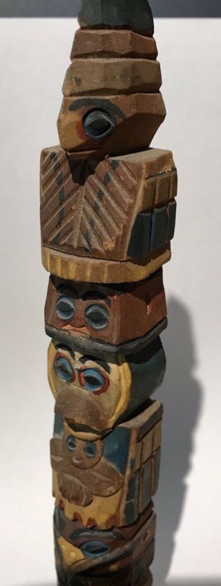 VINTAGE AMERICAN INDIAN CARVED WOODEN PAINTED SMALL TOTEM POLE 2