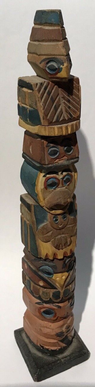 VINTAGE AMERICAN INDIAN CARVED WOODEN PAINTED SMALL TOTEM POLE 3