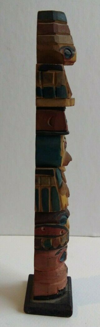 VINTAGE AMERICAN INDIAN CARVED WOODEN PAINTED SMALL TOTEM POLE 7
