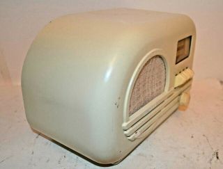 RARE 1940 ' s ART DECO PAINTED BAKELITE DELCO RADIO RECEIVER w/PUSHBUTTONS 3