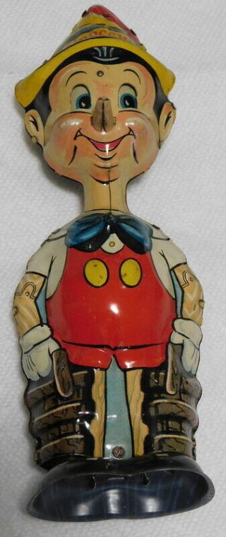 Disney 1939 " Pinocchio " Marx Tin Wind - Up Toy With Built - In Key -