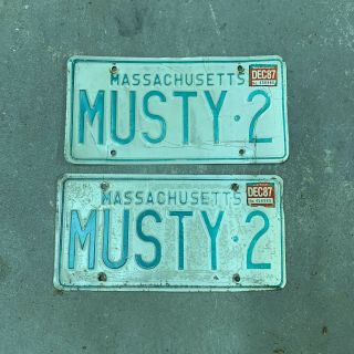 Ma Vintage Green And White 70’s - 80’s Vanity License Plates “musty 2”