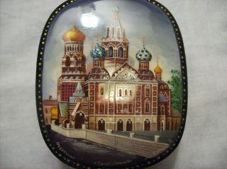 Russian Black Lacquer Trinket Box Hand Painted Mother Of Pearl Signed Hinged
