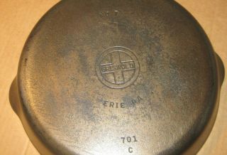 Vintage Griswold 7,  Small Cross,  Cast Iron Frying Pan/skillet,  Model 701c