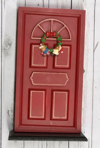 Holiday Red Door Photo Album Wood Christmas Around The World House of Lloyd 2