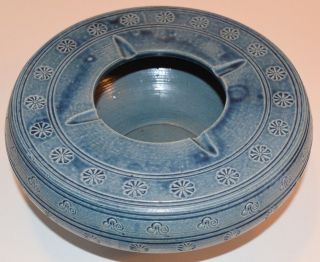 Gorgeous Vintage Pottery Large Blue Bowl Ash Tray Turned Scored Designed
