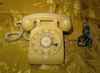 Vintage Northern Telecom Rotary Dial Phone Beige Tan