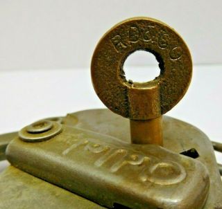 VINTAGE ADLAKE RDG & CO.  RAILROAD SECURITY LOCK WITH BRASS & SHORT CHAIN 2