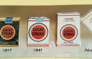 OLD tin plate advertisement Lucky Strike - RARE 3