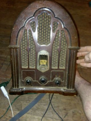 Vintage Ge 1923 Radio Model Am/fm Cathedral Radio Excellant
