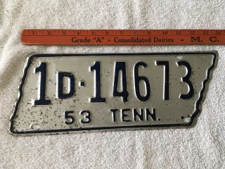 1953 Tennessee State Shape License Large Plate 1d - 14673 Davidson County