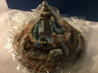 Disney Beauty And The Beast The Fountain Goebel Minatures