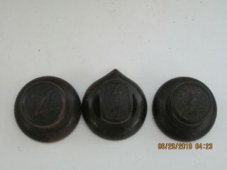 3 Vintage Zenith Wooden Radio Knobs