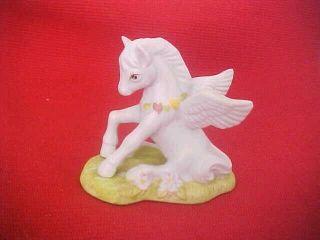 Sweet 1982 Wallace Berrie Fantasy Series Porcelain Pegasus Figure