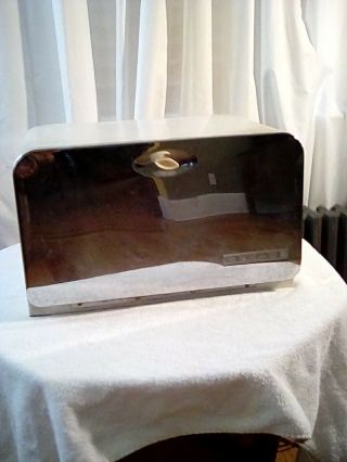 Vintage Lincoln Beautyware Chrome/White Bread Box Made in the USA 2