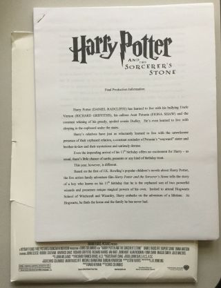 Harry Potter and the Philosopher ' s Stone 2001 Press Kit Stills Daniel Radcliffe 2