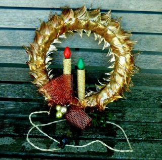 Vintage Tinsel Christmas Wreath Gold W Electric Candles & Old Bulbs Work