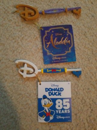Disney Exclusive Aladdin & Donald Duck 85th Anniversary Key Limited
