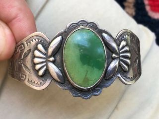 Rare Harvey Era Old Pawn Navajo Indian Silver & Green Turquoise Cuff Bracelet
