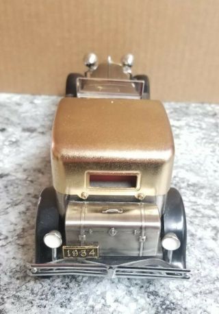 Vintage 1934 Duesenberg Model S.  J.  Town Car Solid State Radio Made in Japan Waco 6