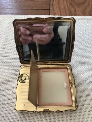 Stratton Face Powder Compact With music Box 1960s UK Vtg 4