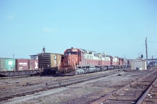 Slide Ic Illinois Central Sd40a 6008,  3 W/train - Jackson Ms - 1978