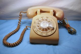 Vintage 1964 Rotary Telephone - Western Electric Model 500 - Tan - - Usa