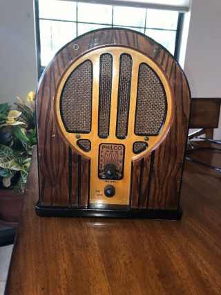 Philco Round Cathedral Wooden Vintage/retro Radio Still - 1980s