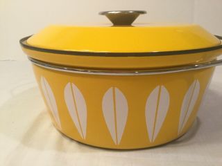 CATHRINEHOLM Lotus Enamelware Covered Pot pan lid CASSEROLE YELLOW WHITE 10” 4