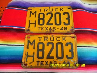 1949 Texas Truck License Plates Mh8203