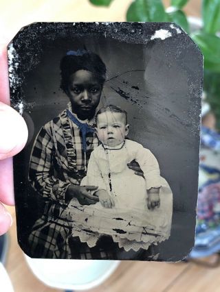 Old 1860/70s Black Americana Nanny Mamie With Baby Tintype Photo