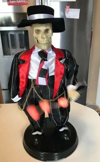 Rare Gemmy Animated Gangster Skelly Zoot Suit Dancing Musical Skeleton Halloween