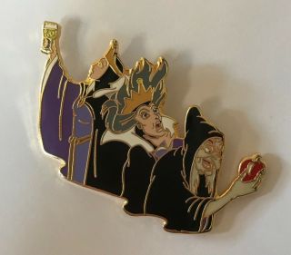 Disney Snow White Evil Queen Old Hag Transformation Series LE 1000 Pin 2