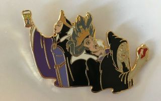 Disney Snow White Evil Queen Old Hag Transformation Series LE 1000 Pin 3