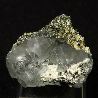 bb: Fluorescent Fluorite w/ Pyrite,  Calcite,  Scheelite from Peru - Colors 7