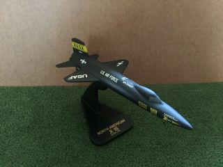 North American X - 15 1/48 Scale Nasa Air Force Wooden Desk Display Model Airplane