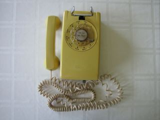 Vintage Western Electric Yellow Rotary Dial Wall Mount Telephone Retro